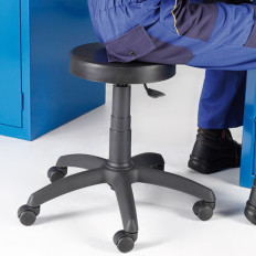 Fezes rotativas de taberet de oficina com base na base online