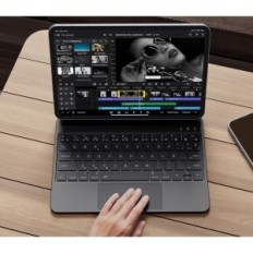 Fall Tastatur für iPad Air 11 2024 und Pro 11 EARTO MO1-A11-BK-ES-B QWERTY SPANISCH