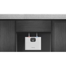 HASZNÁLT / ÖSSZEEGYEZTETT Vízmelegítő Briwellna BWK- P33NH55 5500 W 220V LED kijelzővel, konyha és fürdőszoba részére