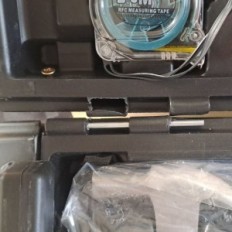 Kit attrezzi danneggiato del Sundpey composto da 379 elementi in una valigia