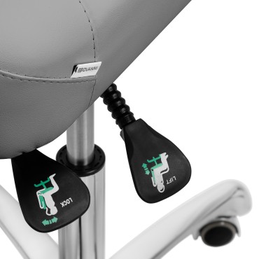Giovanni fodterapistol 1005 grå — nærbillede af betjening