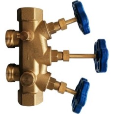 Blocco di collegamento 1 "per addolcitori d'acqua / Designer Casi-Systems Exhibition