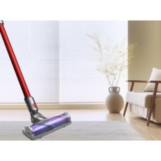 Rabljeni / e Dyson v12 slim turbo lcjm za preproge in tla