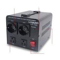 Koristi se 1500W 110 / 220V konverter napona izlazni Yinleader VTEU-1500