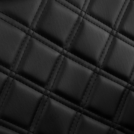 Cadeira de barbeiro Carlos Black — close-up da superfície