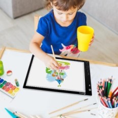 Illuminated drawing table A4 Light Pad LED Xiaostar DX-A4P exhibition