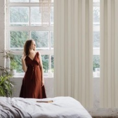 Deconovo 140х245cm μαύρες κουρτίνες χρονισμού. Ένα σύνολο 2 στοιχείων.