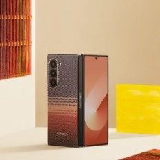 Cas Pitaka Magez Case 5 à Galaxy avec Fold6 Aramid Ultra Magsafe