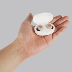 Digital hearing aid. Loading noise reduction