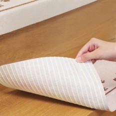 Tapis sur les escaliers 7 pcs. Fukuen vert sans glissement 55x21cm