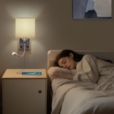 Lampada da lettura a LED regolabile Allomn Collo d'oca Usb Chrome Exhibition