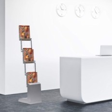 Taitettava teline Flyer A4 Display Sales 5xa4 Expoblem esitteille