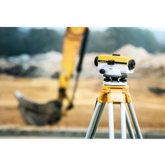 Optiskā līmeņa pašizlīdzināšana ar statīvu un plāksteri - palielinājums 32x Wed. 40 mm