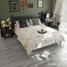 Použité samolepiace vinylové panely Nufrl sivé drevo 15 × 90cm 40ks. Pre kuchyňu a kúpeľňu