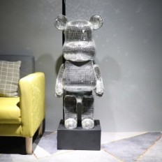 Figurka bearbrick supreme 155 cm stříbrný na stojan návrhář hračky