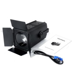 Brugt XQ09010, 200 W, 3200 K / 5600 K, 2,4E + 2 V, 6-8m interval