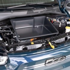 FRUNKING RATI FRUNK FIAT 500E Näyttelyn tarvikkeet laatikko