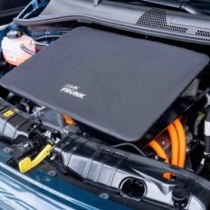 FRUNKING RATI FRUNK FIAT 500E Näyttelyn tarvikkeet laatikko