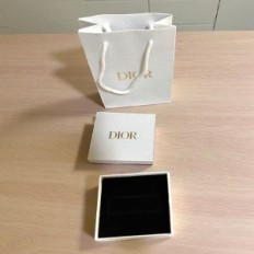 Τσάντα και κουτί Dior Dior 14,5x14,5x6,5 cm. Λευκό υφή δερμάτινο χαρτόνι