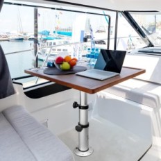 Verstellbare Beintabelle für Boot 3-Schritt Aluminium Hwongrv 17-28CAL