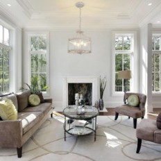 Modern chandelier for the KMAIP salon 4 lamp E14 round vintage rustic