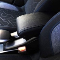 Čierna a čierno-vrstvová kožená lakťová opierka pre auto PEUGEOT 2008