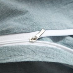 Βαμβάκι μαξιλάρι 240x260 εκ. Με φερμουάρ + 2 μαξιλαροθήκες 65x65 cm μπλε