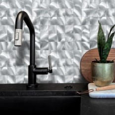 Zelfklevende tegels WOSTICK metal 4mm 10 stks. Op de muur