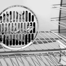 4-tallerken elektrisk kjøkken med en ovn 4 x 2600 i 3 kW 400 V Italia