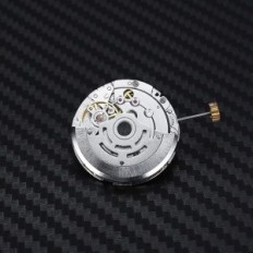 Un ensemble d'outils pour la réparation des montres automatiques GIILYKYKYKYKYKYKYKYKYKY 2813/8205/8215