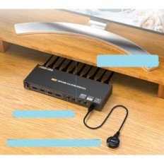 KVM HDMI-omkopplare 4K / 60Hz till 4 datorer 1 Monitor 4XUSB3.0 med fjärrkontroll