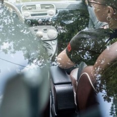 Rati Lupen Armster S pro FIAT 500 2016-2024 Černá veganská kůže s schránkou