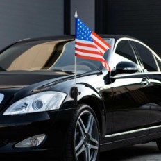 Nosilec za Operacx Flag z univerzalno nastavljivo sesalno posodo za ATV UTV