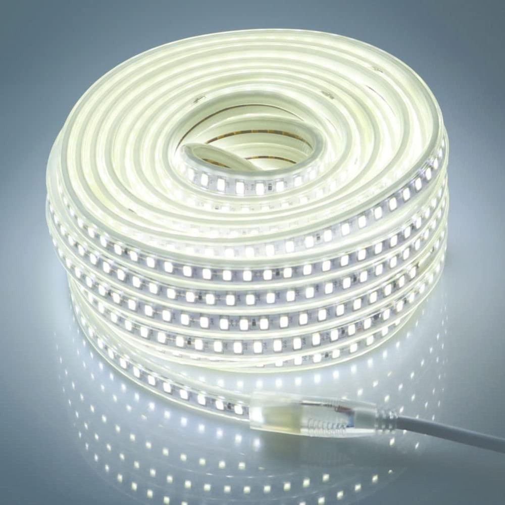 PCING USADO 230 V 15M SMD 5730 120 LED / M IP67 Frío blanco 6000K