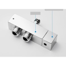 Duschsystem Komiro Square 30x30 cm med regnbåge (med defekt)