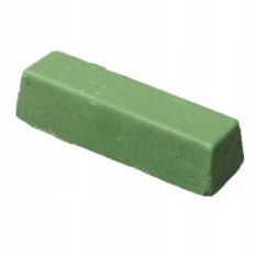 Poolse polijstpasta. Groen stalen inox aluminium spiegel