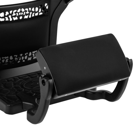 Sillón de barbería Gabbiano Niccolo negro con base negra — detalle del reposabrazos