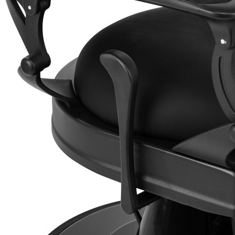 Fauteuil de barbier Gabbiano Niccolo noir sans boutons — gros plan accoudoir