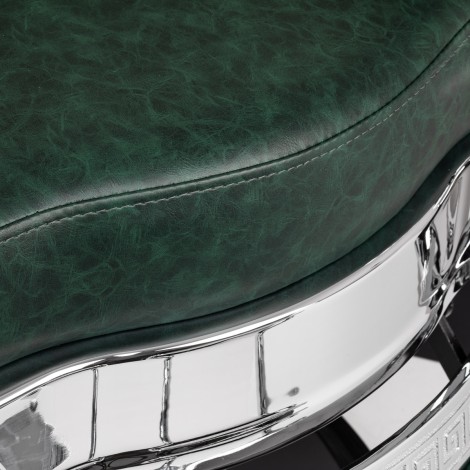 Barber chair Gabbiano President green Chrom — close-up of the seat