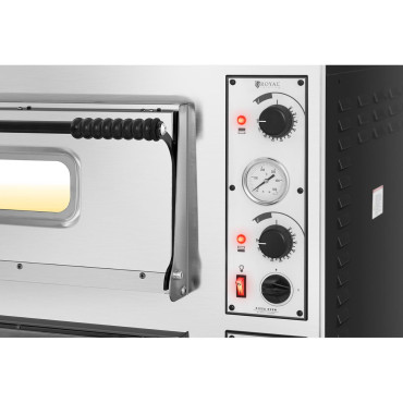 Forno de pizza elétrico profissional. Duas câmaras 8 pizzas se casaram. 32 cm 400 V 9400 em Itália