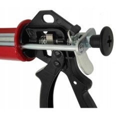 Squeezer Silikonimassat putkistossa