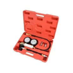 Testeur d'étanchéité du cylindre. Compression. De diagnostic. Sampler