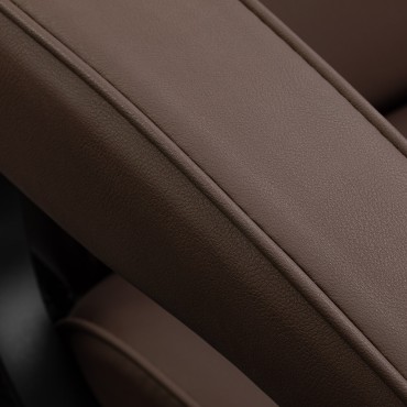 Gabbiano Continental Friseurstuhl braun — Detailaufnahme Armlehne