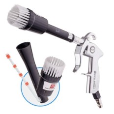 Wasgeweer. Schoonmaakstoffering. Droog mondstuk onder compressor