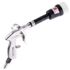 Washing gun. Cleaning upholstery. Dry nozzle under compressor