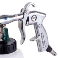 Washing gun Washing cleaning upholstery metal reinforcement of the nozzle