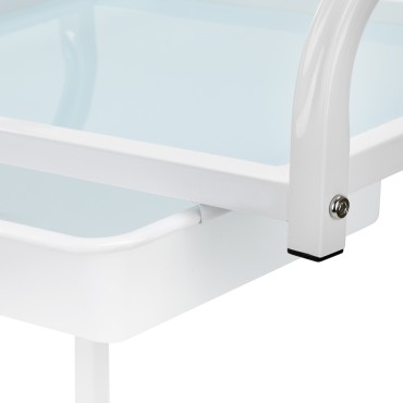 Cosmetic table Basic 121 — lähikuva pinnasta