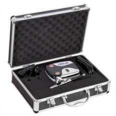 Aerograf Compressor + Aerograph 0,2mm Mallinnuspakkaus + matkalaukku