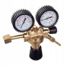 Nitrogen nitrogen A nitrogen nitrogen 10 air condition bar 2 manometre