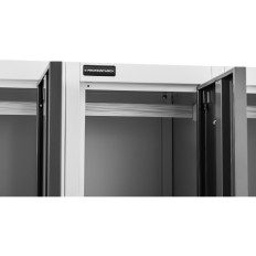 Armoire à casiers en métal pour vestiaire avec 6 casiers à clé.